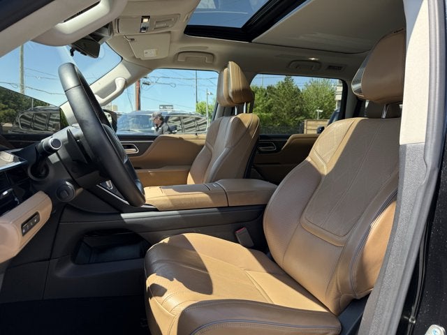 2025 INFINITI QX80 Sensory 4WD