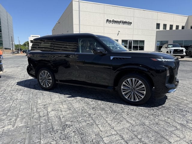 2025 INFINITI QX80 Sensory 4WD