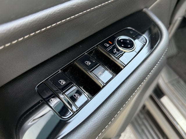 2025 INFINITI QX80 Sensory 4WD