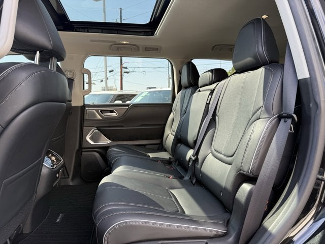 2025 INFINITI QX80 Sensory 4WD
