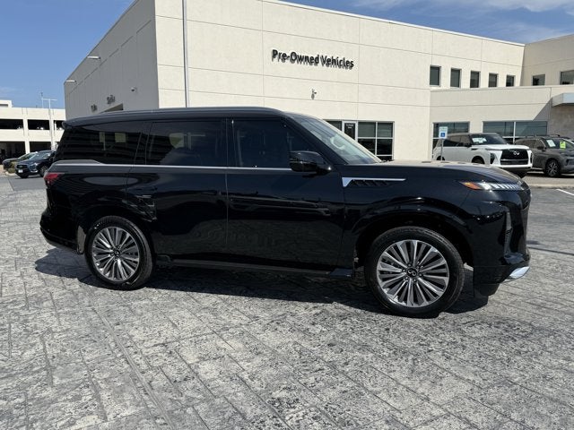2025 INFINITI QX80 Sensory 4WD