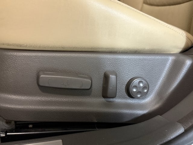 2010 Hyundai Genesis 4.6