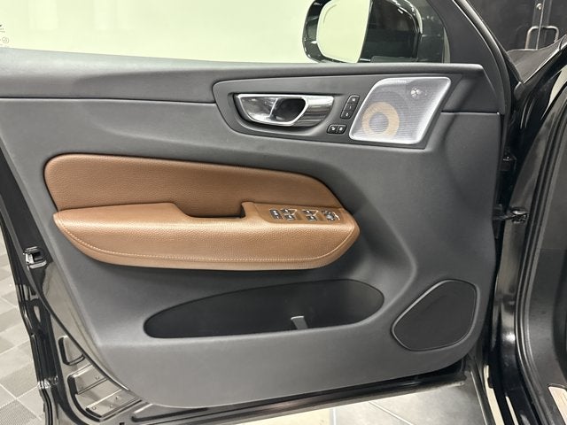 2019 Volvo XC60 Inscription