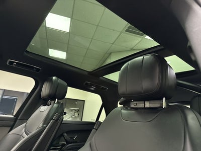 2025 Land Rover Range Rover Sport SE