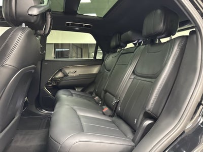 2025 Land Rover Range Rover Sport SE