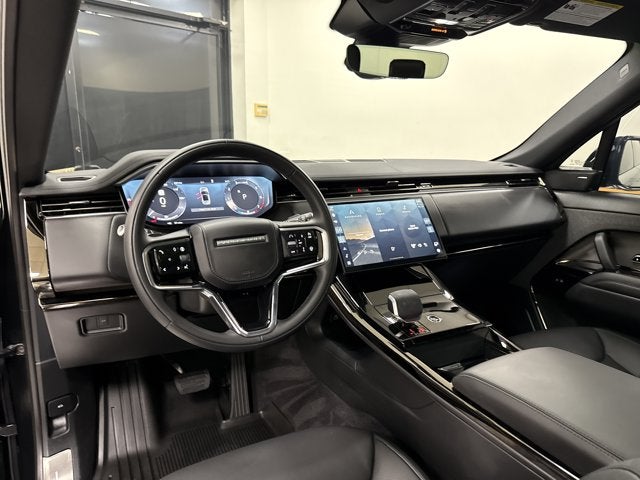 2025 Land Rover Range Rover Sport SE