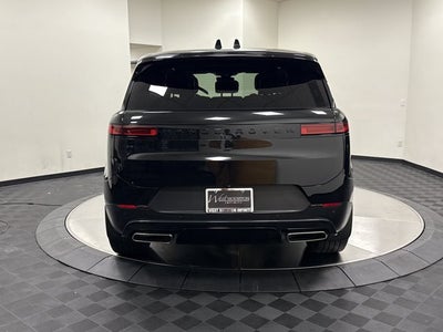 2025 Land Rover Range Rover Sport SE