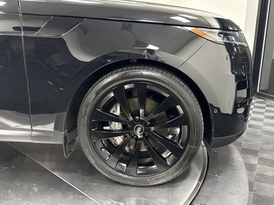 2025 Land Rover Range Rover Sport SE