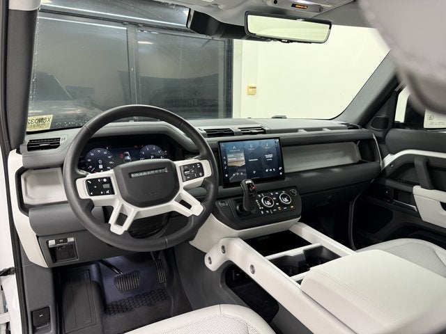 2025 Land Rover Defender S