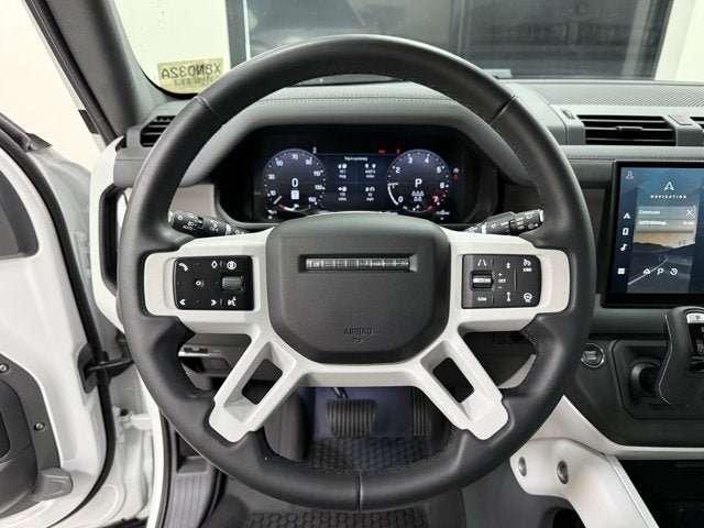 2025 Land Rover Defender S