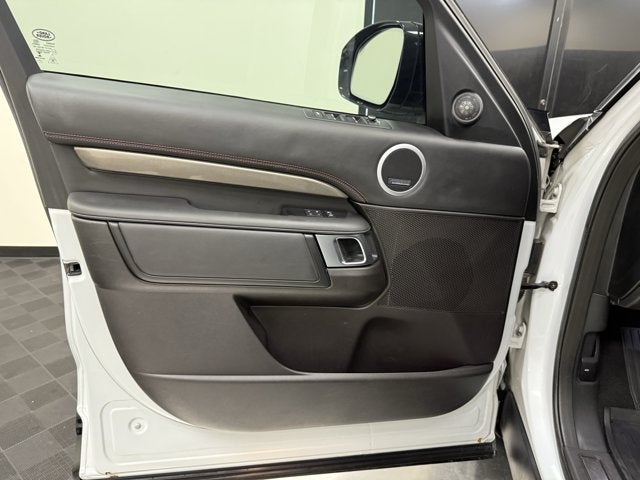 2018 Land Rover Discovery HSE Luxury