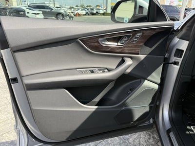 2021 Audi Q8 Premium Plus