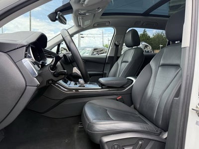 2023 Audi Q7 Premium Plus