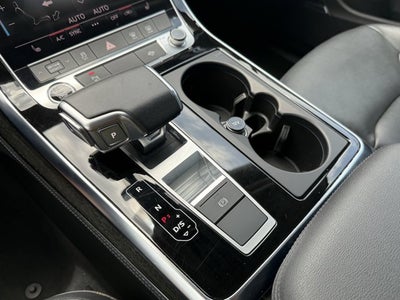 2023 Audi Q7 Premium Plus