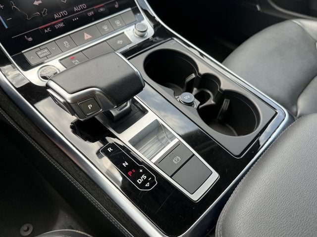 2023 Audi Q7 Premium Plus