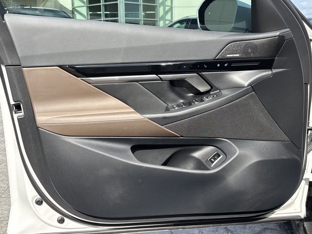 2024 BMW 5 Series 530i