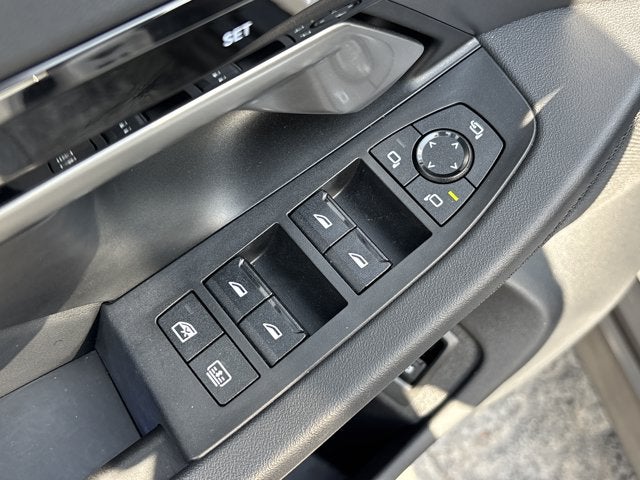 2024 BMW 5 Series 530i