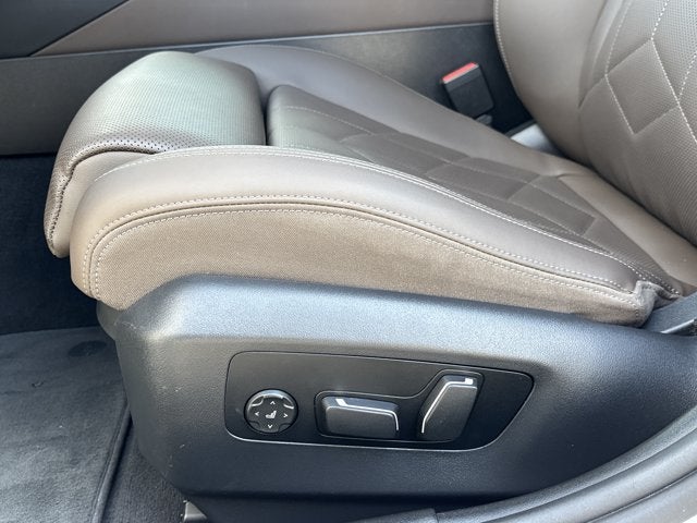 2024 BMW 5 Series 530i