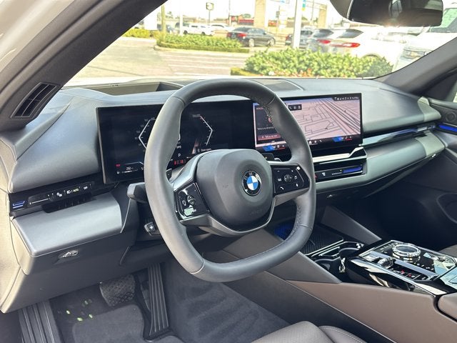 2024 BMW 5 Series 530i