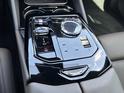 2024 BMW 5 Series 530i
