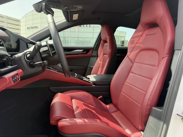 2024 Porsche Panamera Base