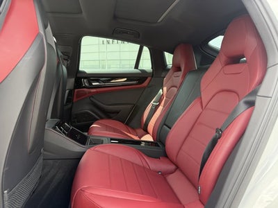 2024 Porsche Panamera Base