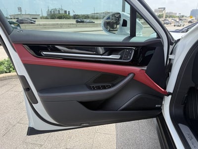 2024 Porsche Panamera Base