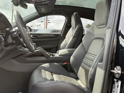2022 Porsche Cayenne GTS