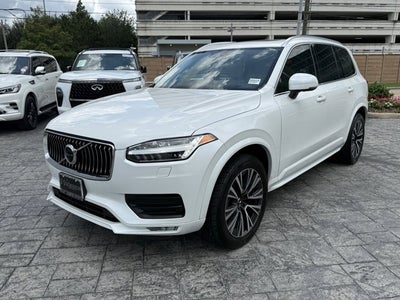 2021 Volvo XC90 Momentum