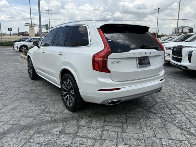 2021 Volvo XC90 Momentum