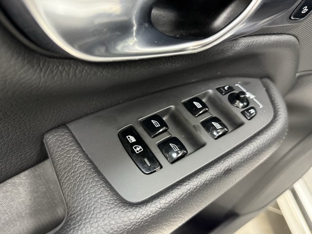 2018 Volvo XC90 Momentum - Photo 11