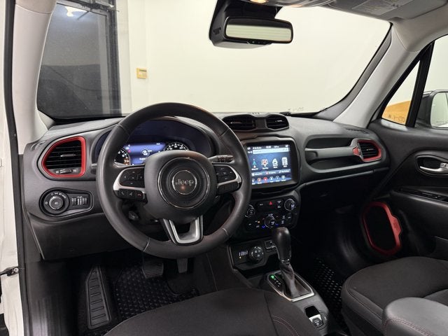 2023 Jeep Renegade Trailhawk