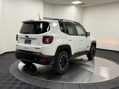 2023 Jeep Renegade Trailhawk