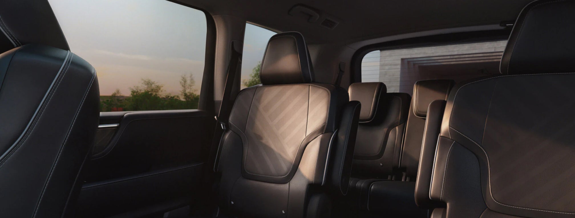 Infiniti QX80 Interior