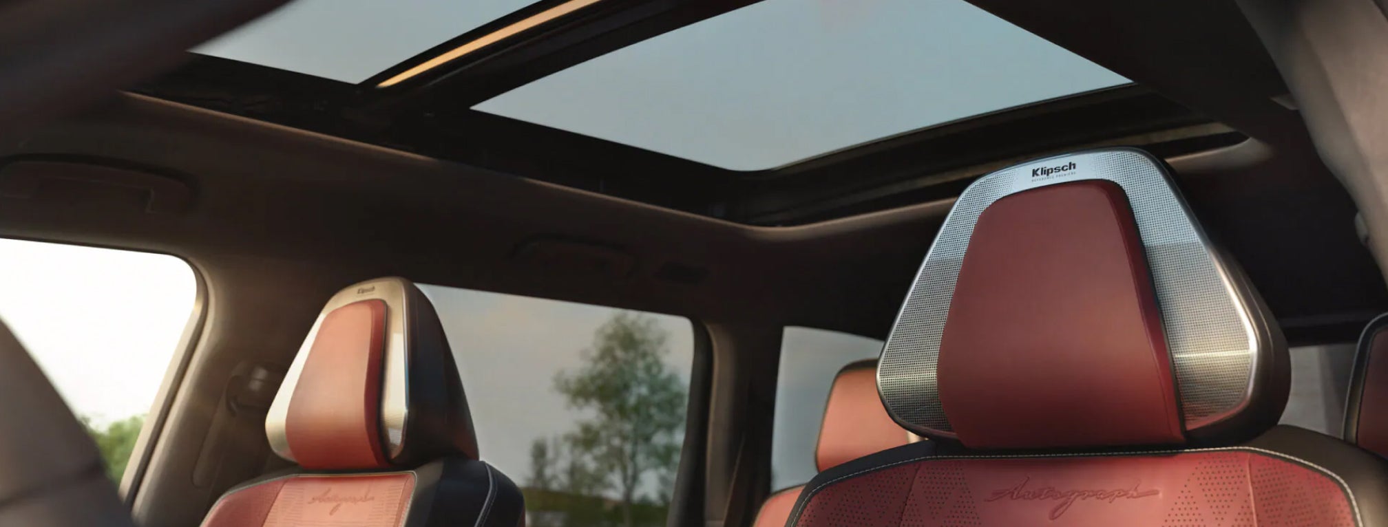 Infiniti QX80 Interior